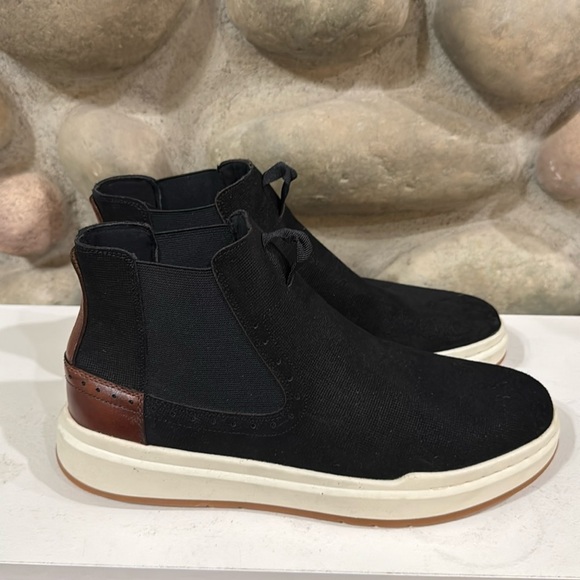 Stacy Adam’s COOPER Plain Toe Chelsea Boot - Picture 2 of 8